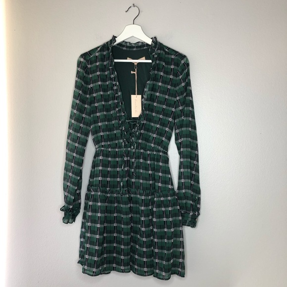 Hutch Design Perry Green Dress - Picture 2 of 4